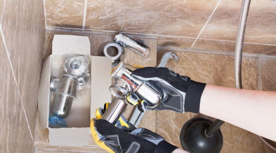 Professional residential roofers in La Pryor, TX
